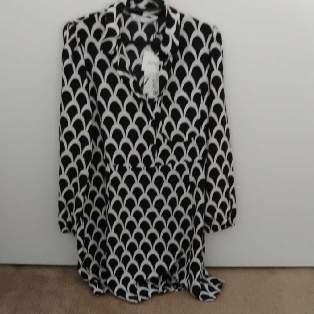 Zara Black and White Long Sleeve Dress